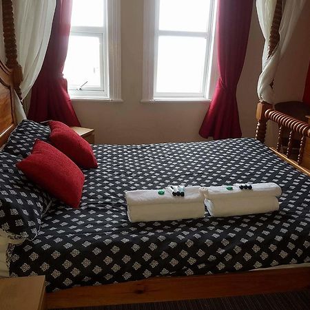 Kensington Hotel Рил Экстерьер фото
