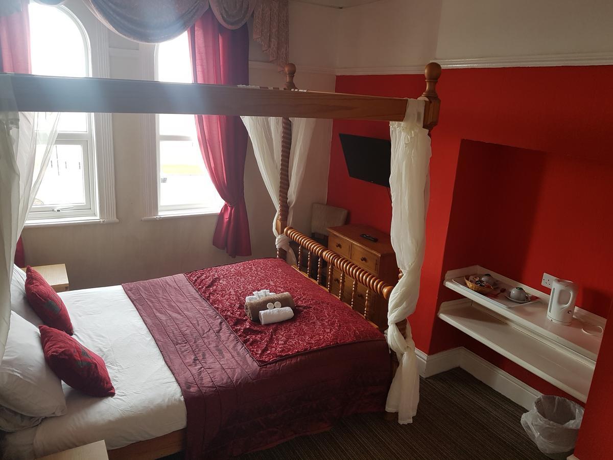 Kensington Hotel Рил Экстерьер фото