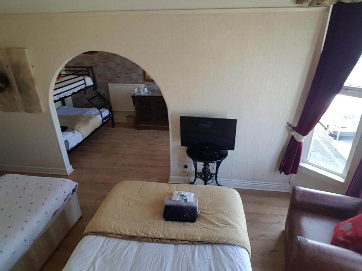 Kensington Hotel Рил Экстерьер фото